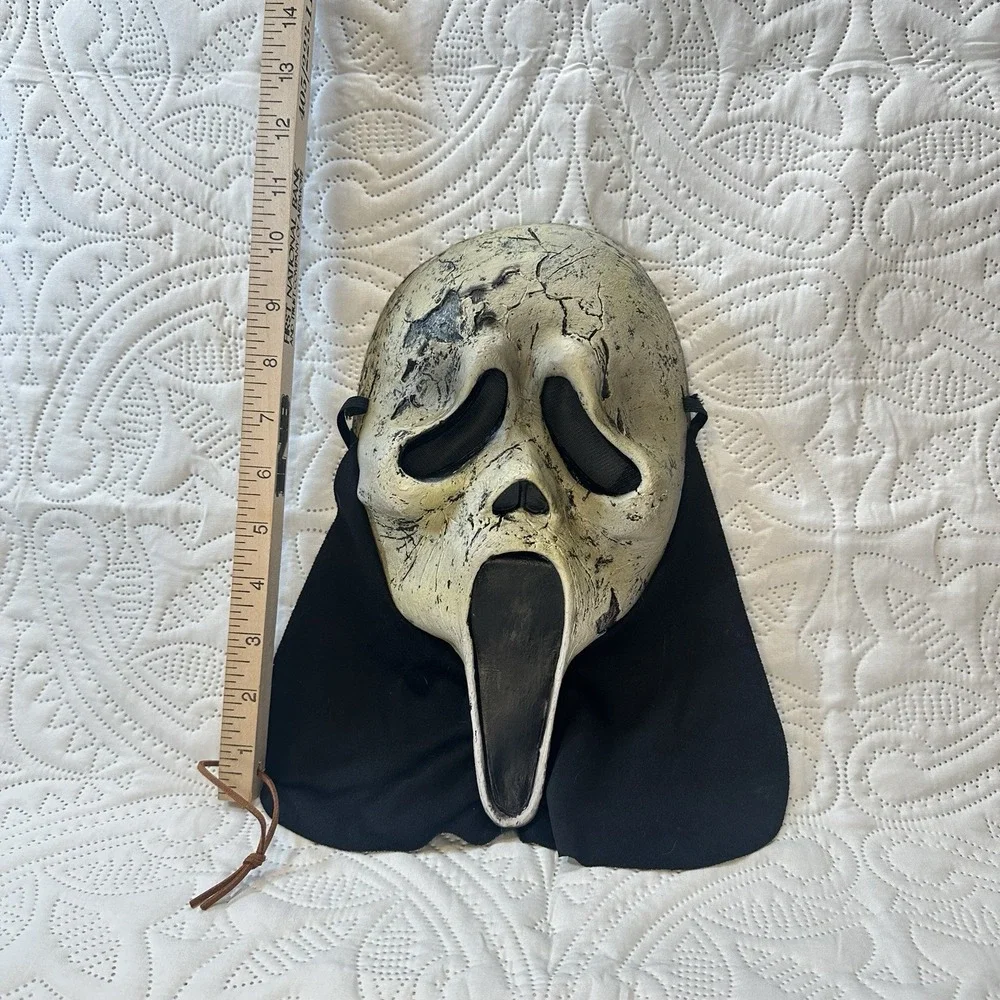 Scream Aged Ghost Face Adult Costume Robe Mask Belt Easter Unlimited Fun World
